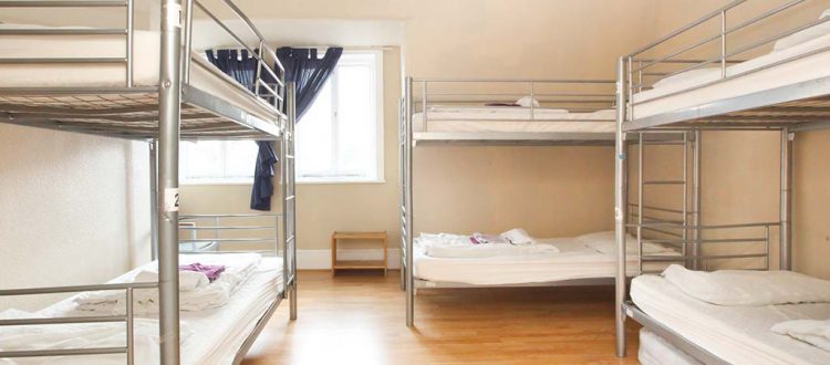 6 Bedroom Dorm - New Cross Inn Room 17