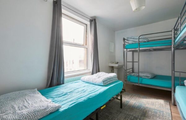 Room with Trundle NX London Hostel